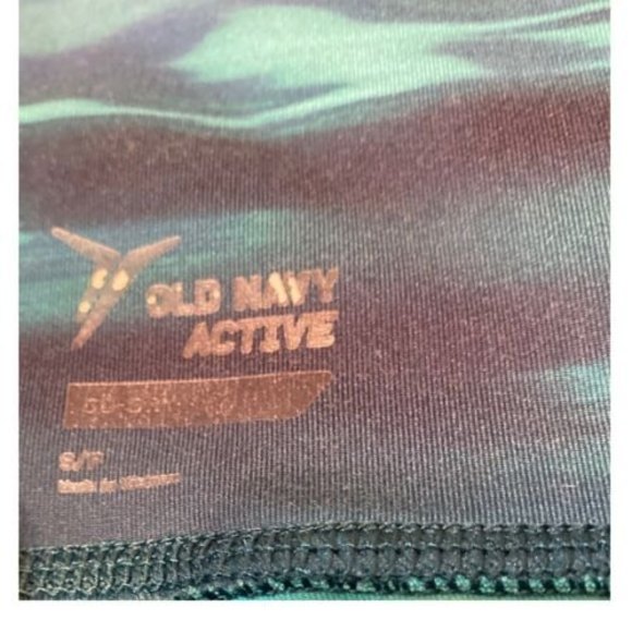 Old Navy Women’s Athletic Short Shorts Size Small - Picture 2 of 5